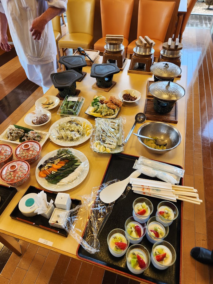 新メニュー試食会を行いました